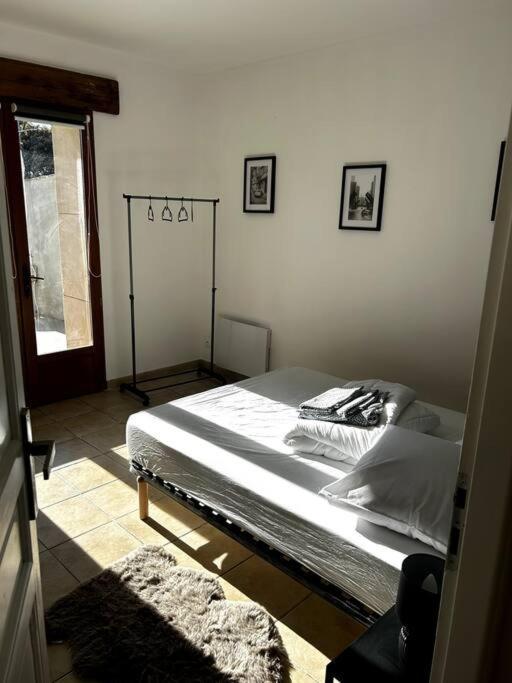 Superbe Appartement Dans Un Mas Nîmes Kültér fotó