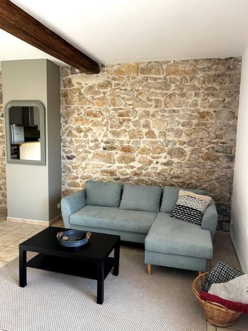 Superbe Appartement Dans Un Mas Nîmes Kültér fotó